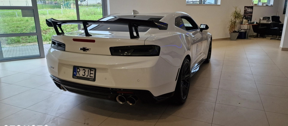 Chevrolet Camaro cena 259000 przebieg: 13000, rok produkcji 2018 z Żychlin małe 137